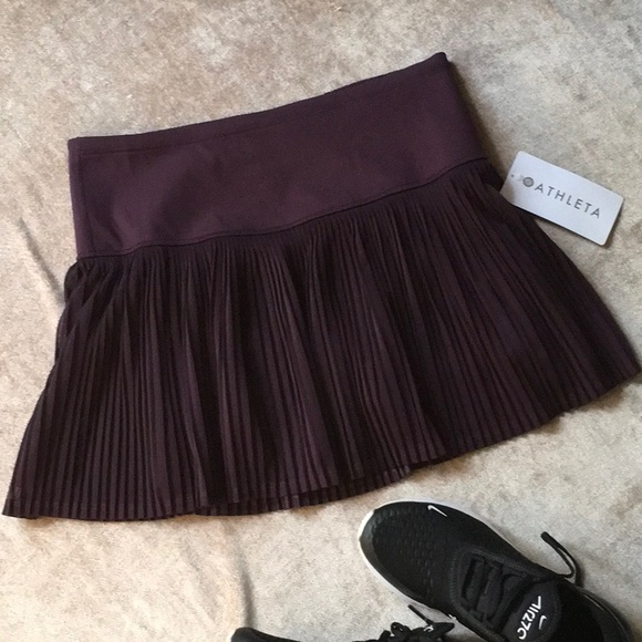 Athleta High Rise A-Game pleated mesh skort 13.5” in eggplant purple, si… - Picture 11 of 11